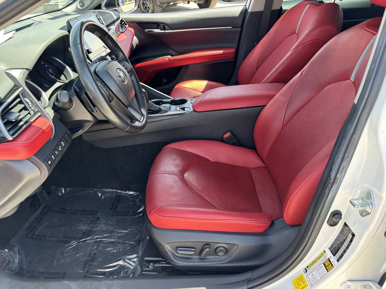 Used 2023 Toyota Camry XSE w/ Navigation Package FWD image 18
