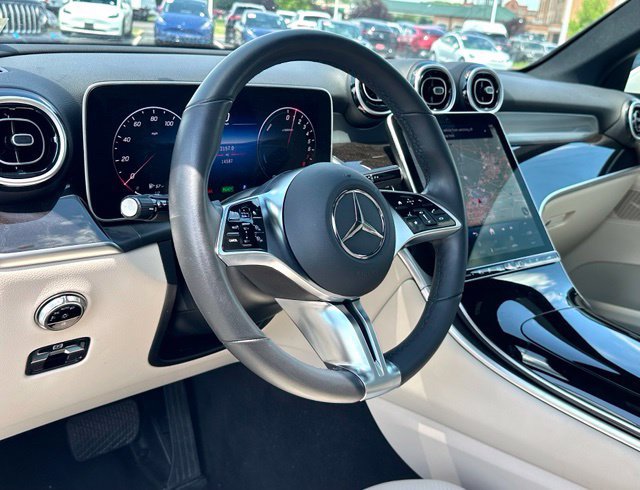 Certified 2025 Mercedes-Benz GLC 350e 4MATIC image 14