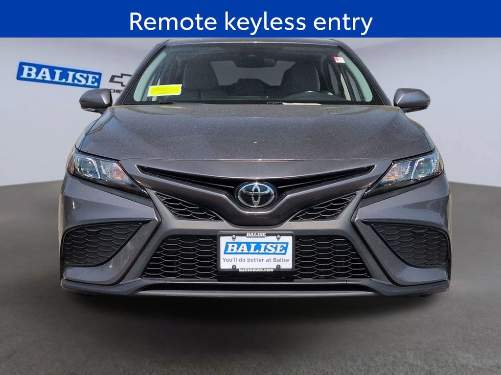 Used 2024 Toyota Camry SE FWD image 9