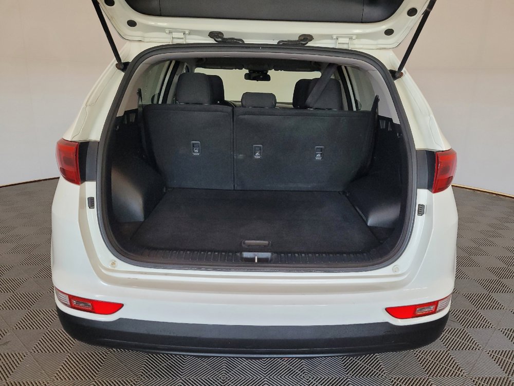 Used 2019 Kia Sportage LX w/ LX Popular Package AWD/4WD image 29
