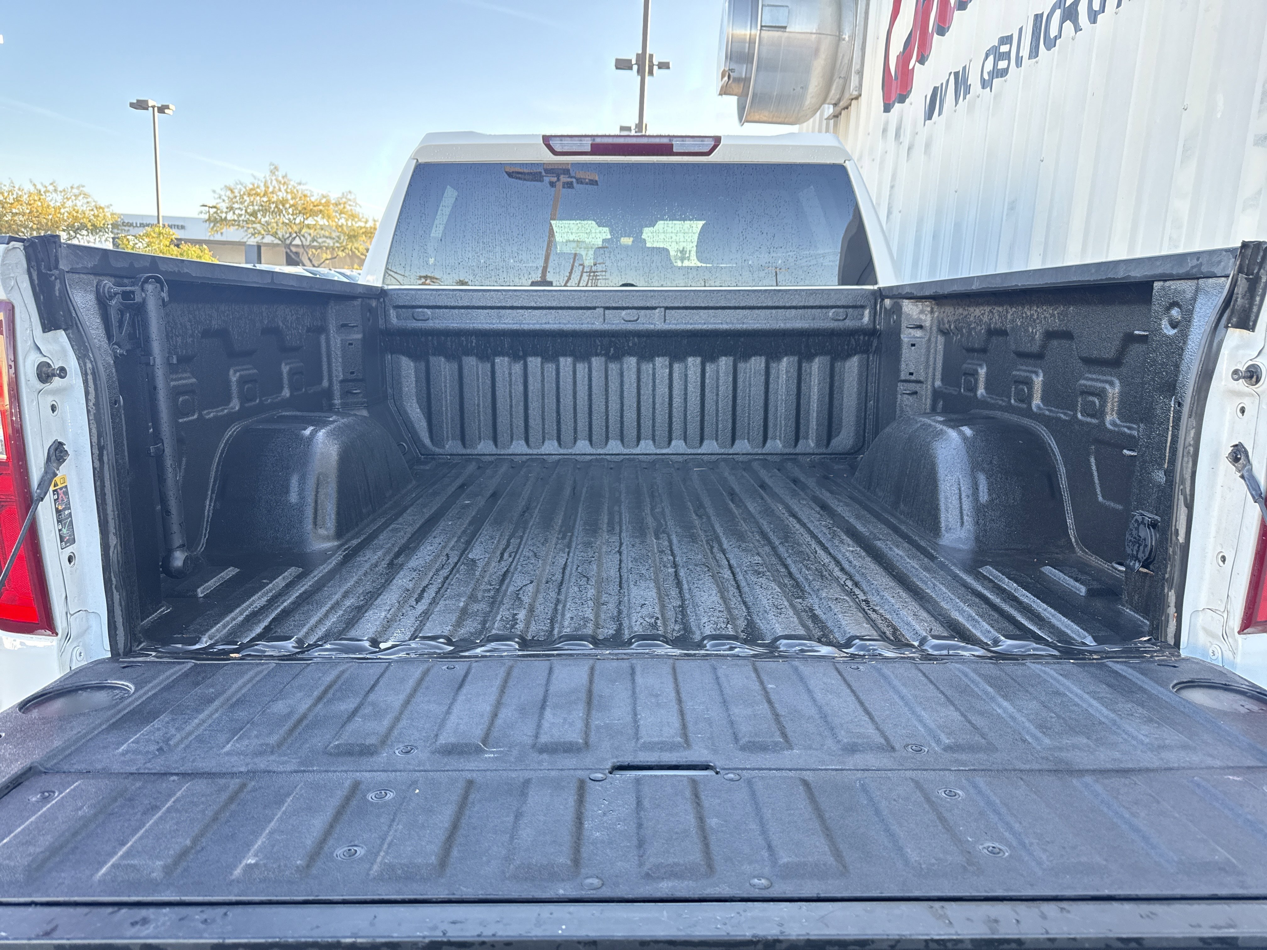 Used 2023 Chevrolet Silverado 1500 RST w/ Z71 Off-Road Package image 12