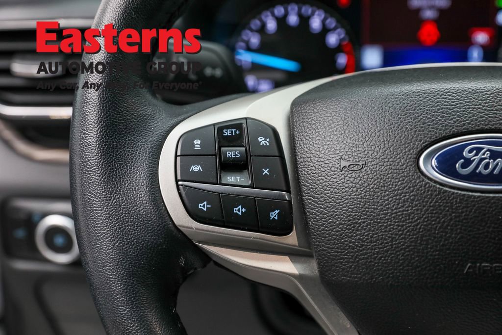 Used 2023 Ford Explorer Limited AWD/4WD image 15