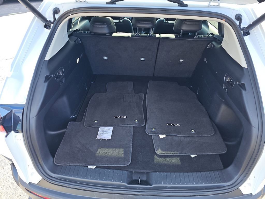 Used 2025 MAZDA CX-50 AWD 2.5 S w/ Premium Plus Pkg image 24
