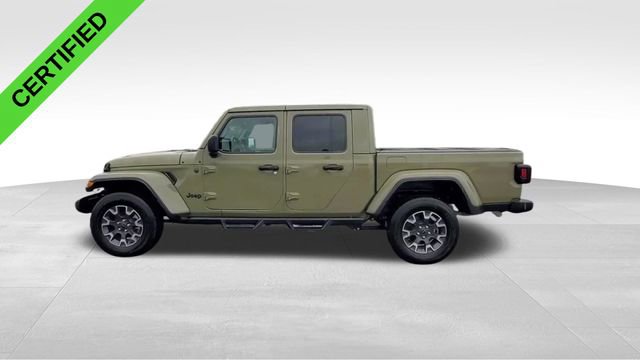 Used 2025 Jeep Gladiator Sport w/ Premium Package image 6