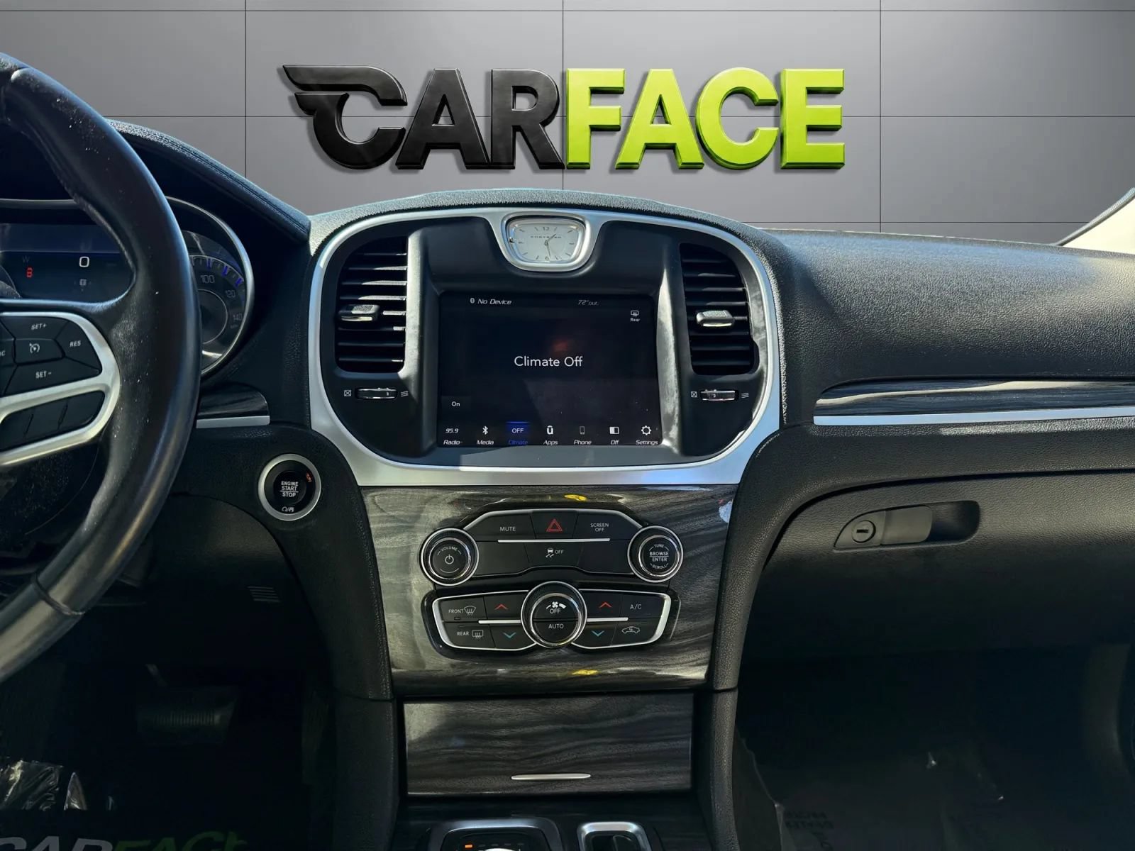 Used 2019 Chrysler 300 Touring AWD/4WD image 25