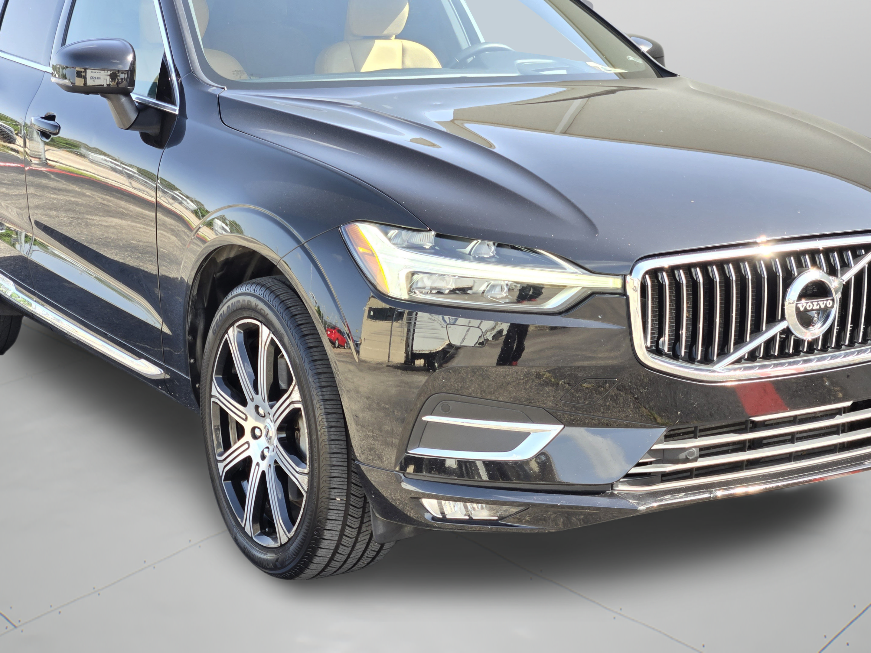 Used 2020 Volvo XC60 T6 Inscription AWD/4WD image 32