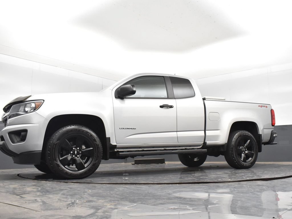Used 2018 Chevrolet Colorado LT AWD/4WD image 28