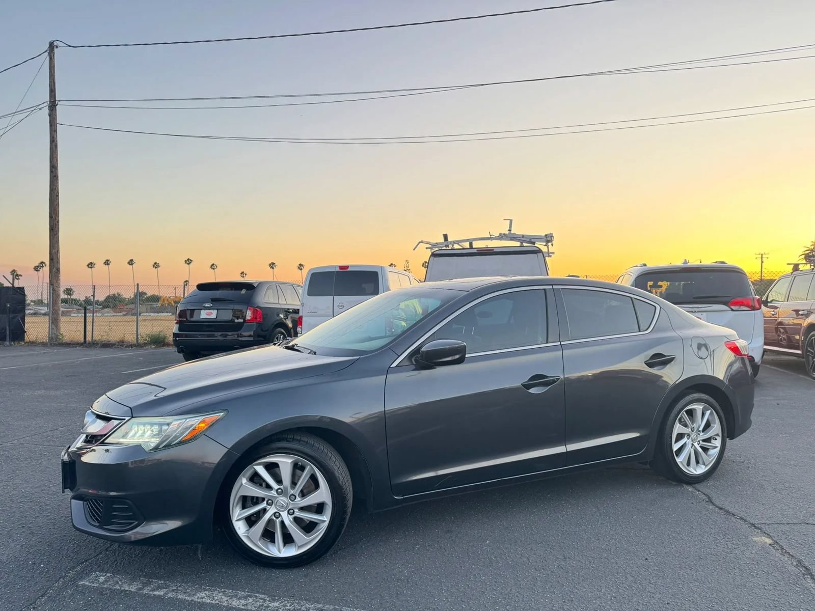 Used 2016 Acura ILX FWD image 2