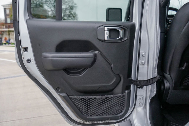 Used 2022 Jeep Gladiator Mojave w/ LED Lighting Group image 43