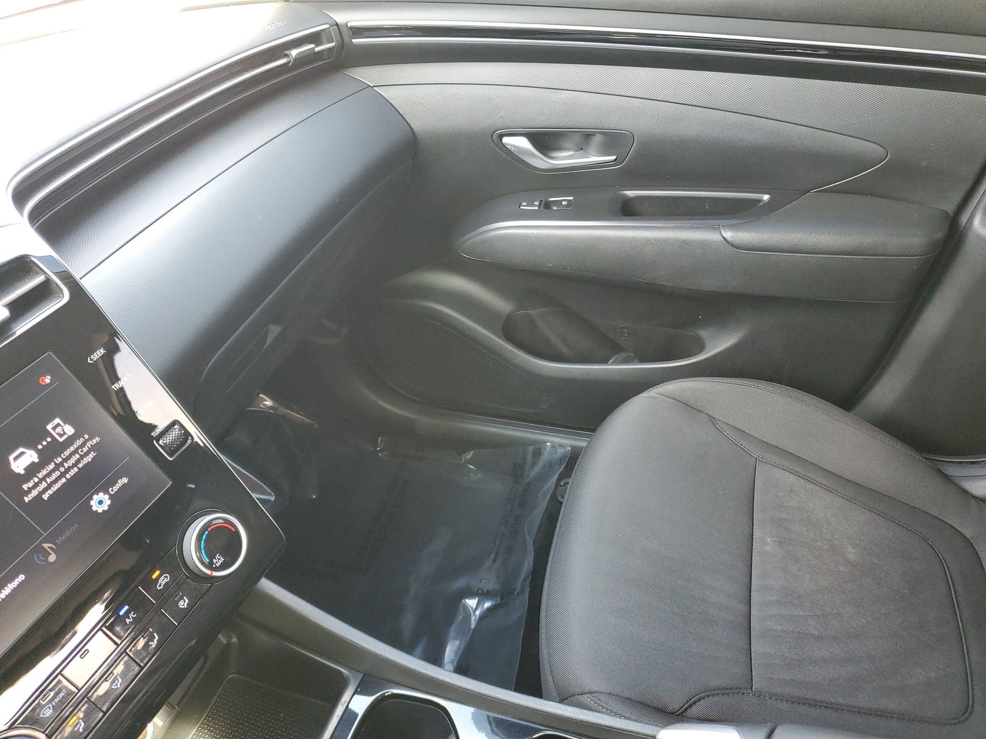 Used 2022 Hyundai Tucson SEL w/ Cargo Package image 24