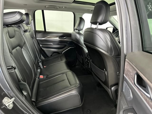 Used 2023 Jeep Grand Cherokee 4WD 4xe image 27