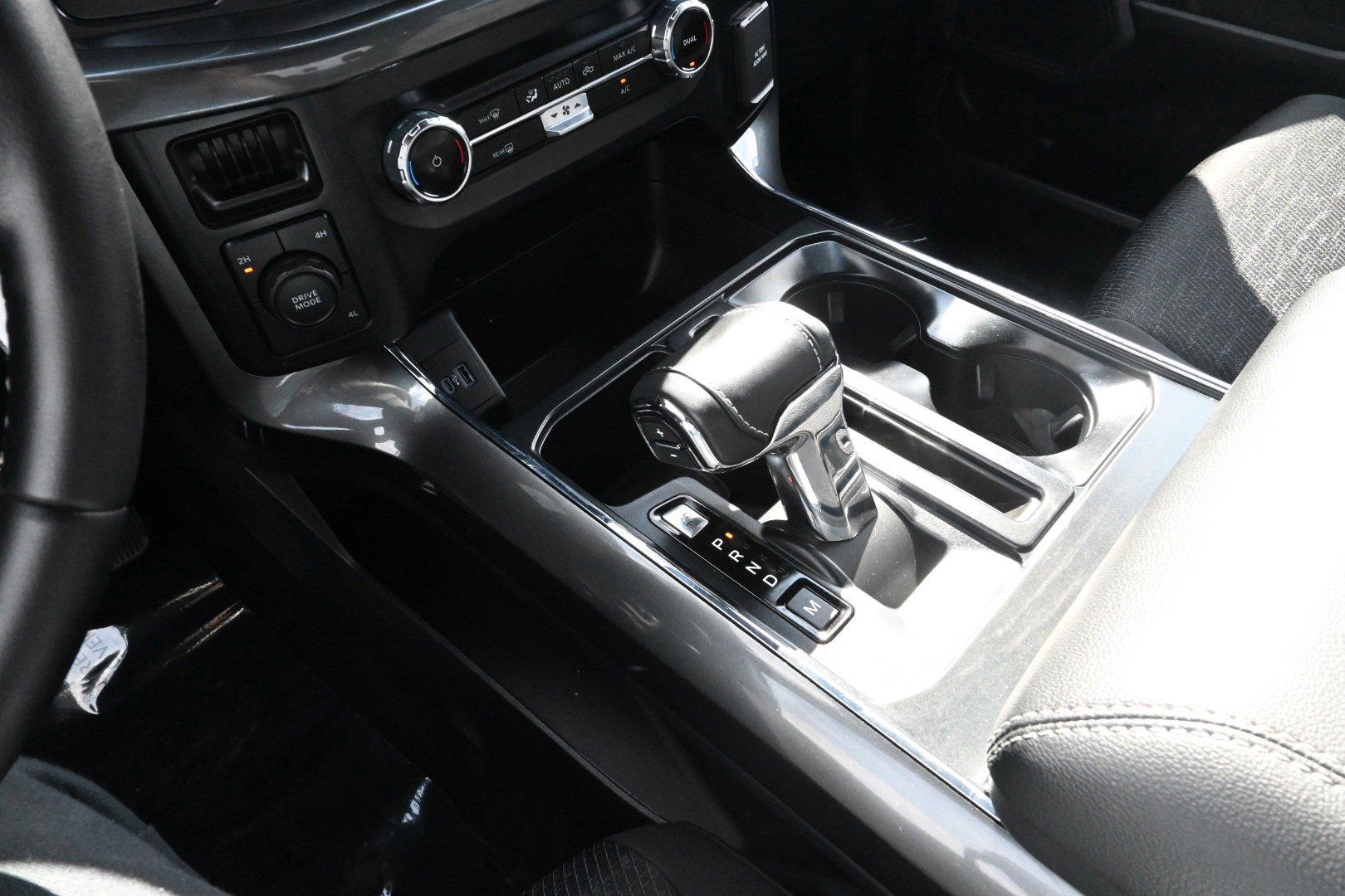 Used 2023 Ford F150 XLT w/ Equipment Group 301A Mid image 31