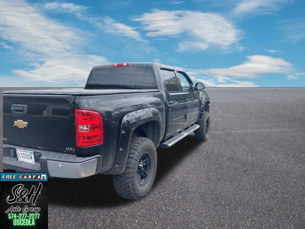 Used 2011 Chevrolet Silverado 1500 LTZ AWD/4WD image 5
