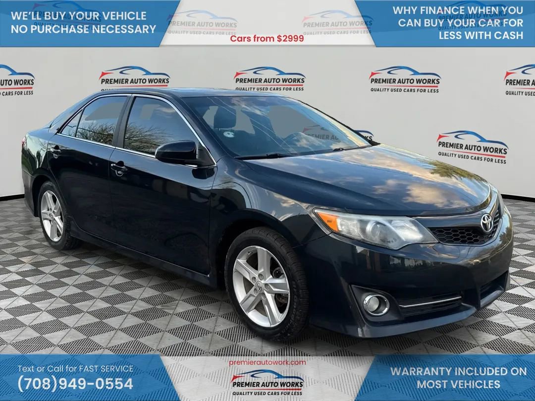 Used 2012 Toyota Camry SE w/ Convenience Pkg FWD image 3