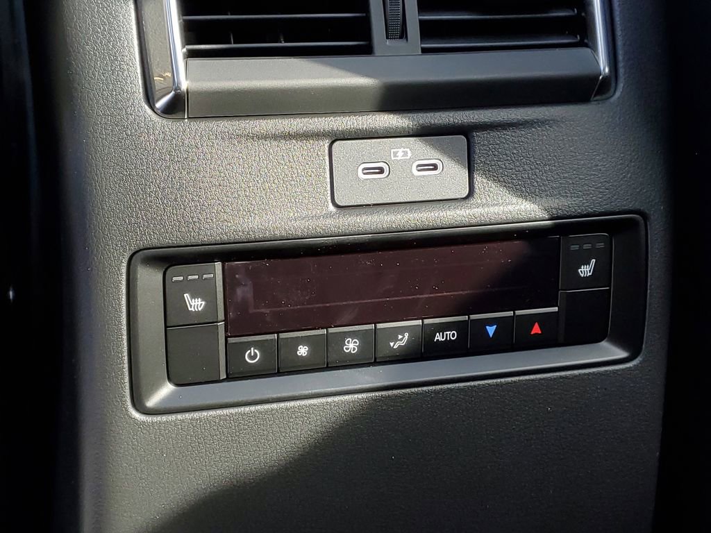 New 2026 MAZDA CX-90 Plug-In Hybrid w/ Premium Plus image 16