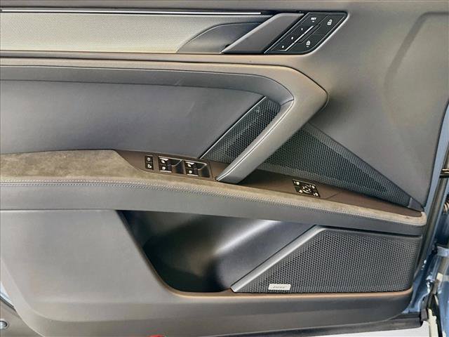 New 2026 Porsche Cayenne Electric AWD/4WD image 11