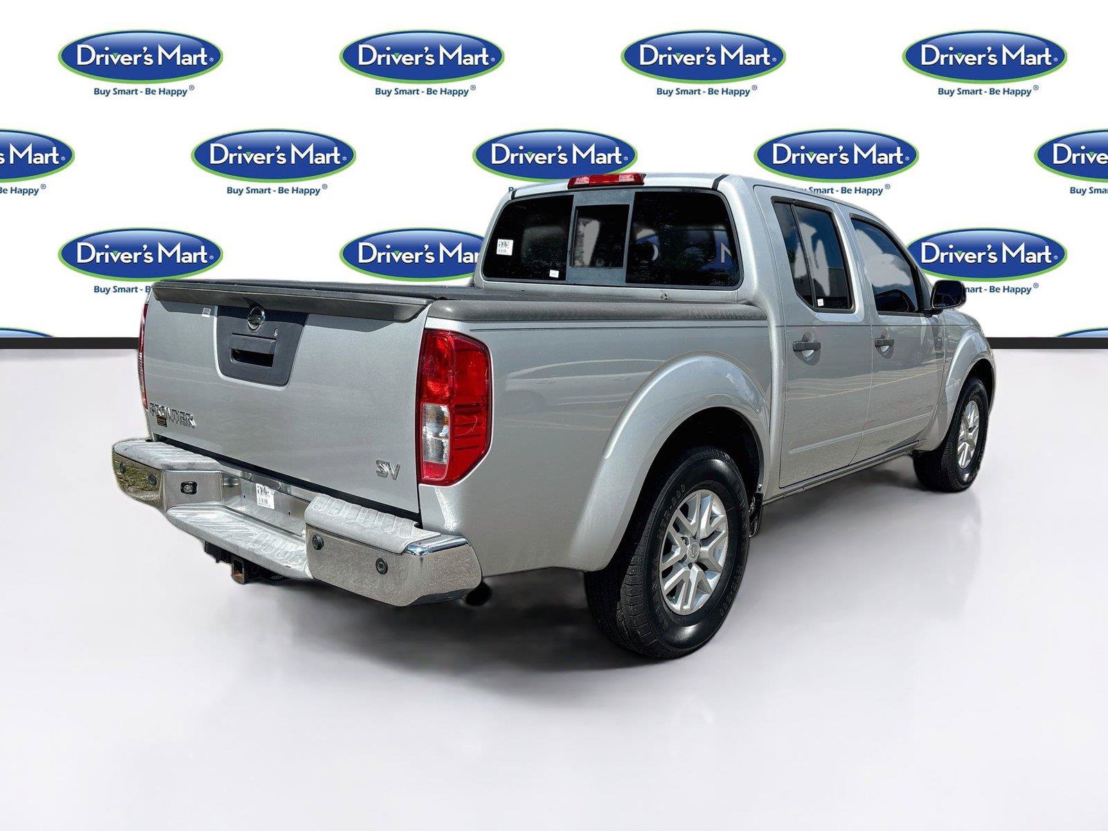 Used 2015 Nissan Frontier SV w/ SV Value Truck Package RWD image 7