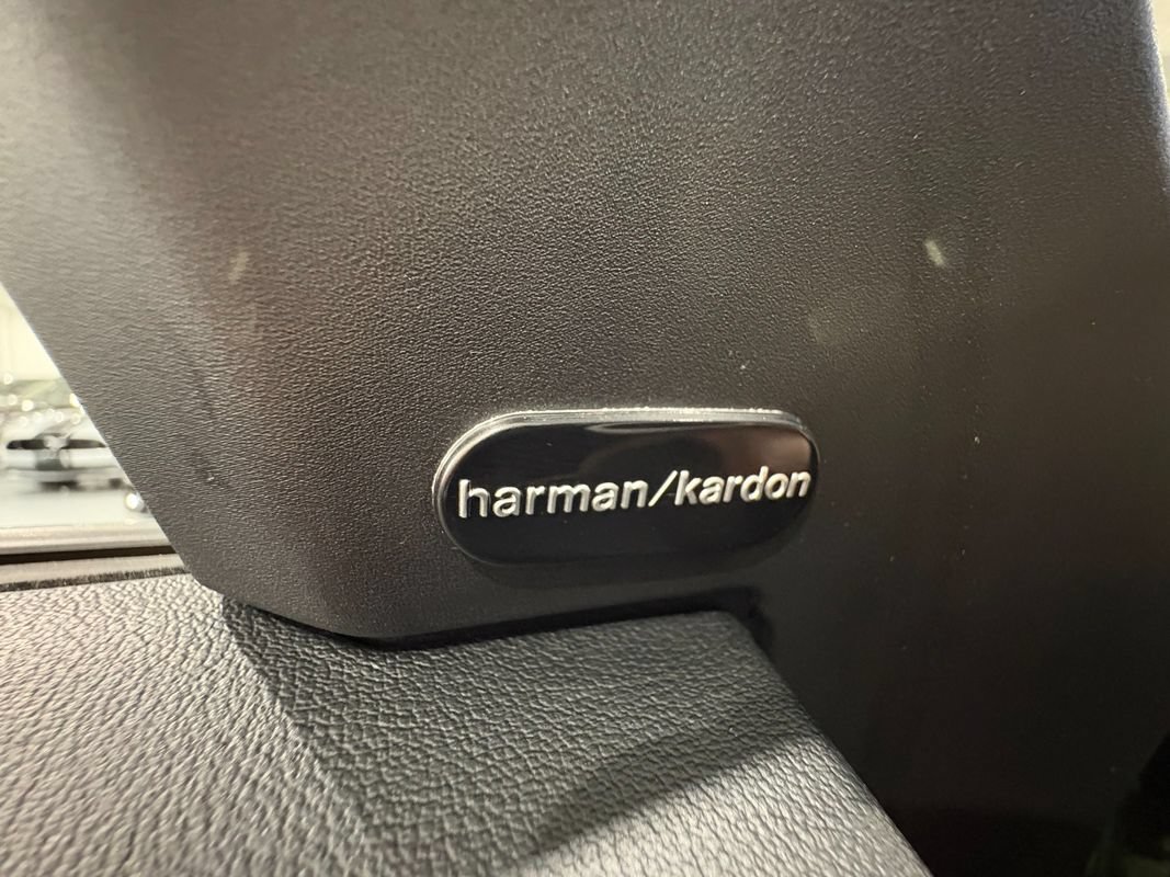Used 2022 Dodge Charger SRT Hellcat RWD image 31