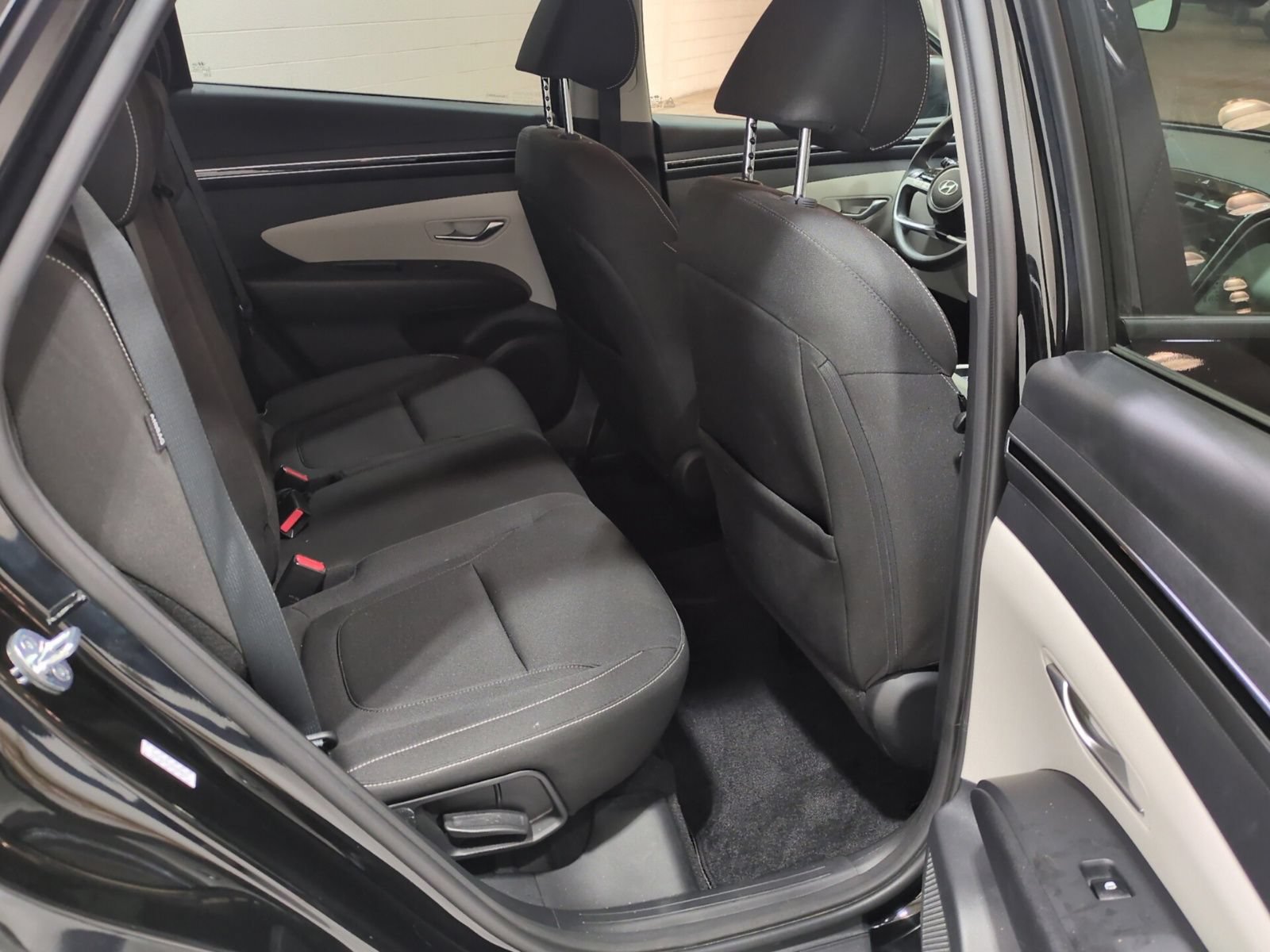 Certified 2024 Hyundai Tucson SEL AWD/4WD image 11