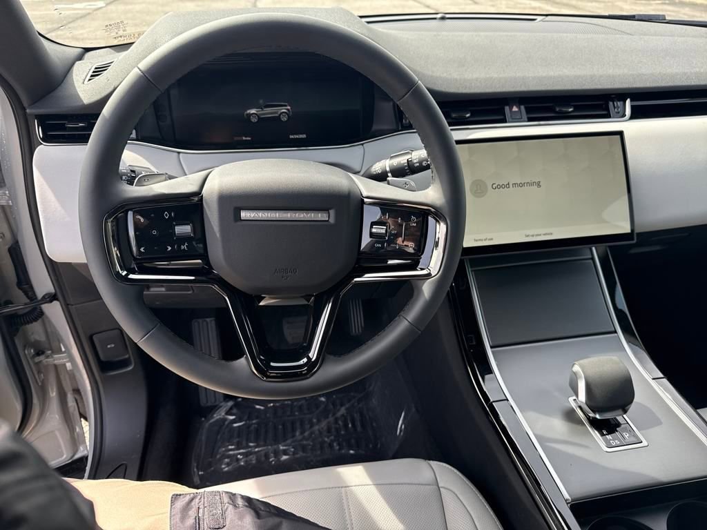 Used 2026 Land Rover Range Rover Evoque S image 14