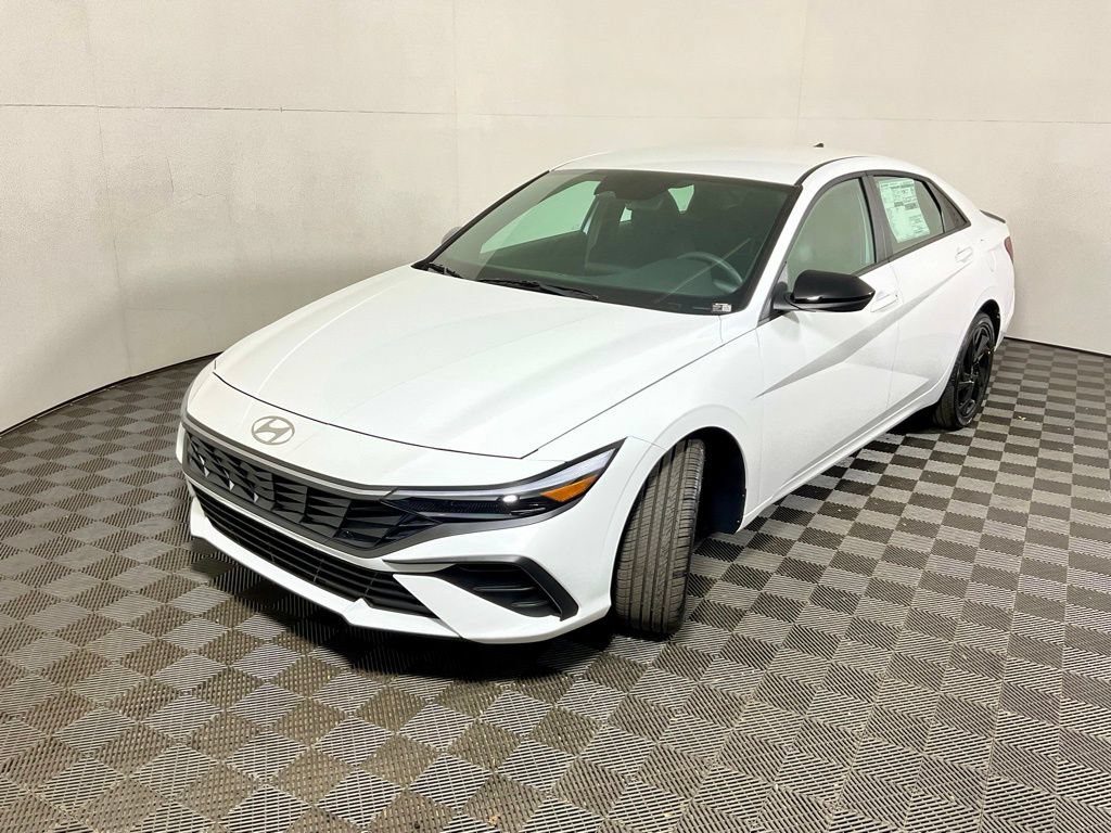 New 2026 Hyundai Elantra Sport FWD image 9