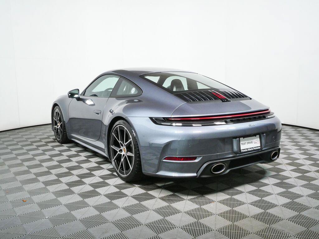 New 2026 Porsche 911 Carrera T RWD image 3