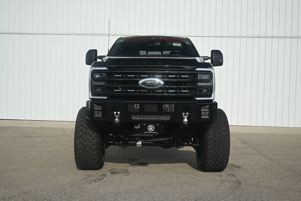 Used 2024 Ford F250 Platinum AWD/4WD image 4