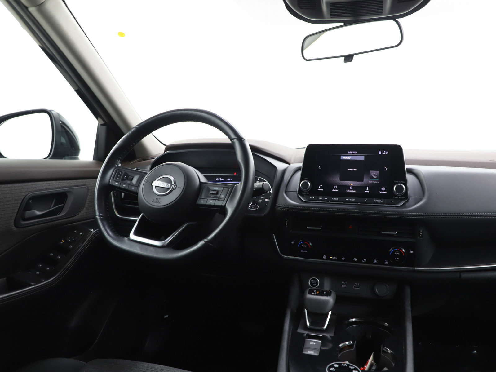 Used 2022 Nissan Rogue S image 14