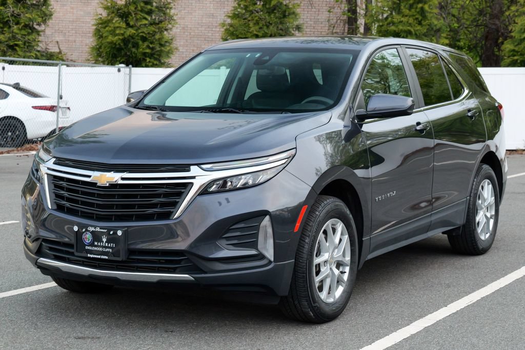 Used 2023 Chevrolet Equinox LT AWD/4WD image 3