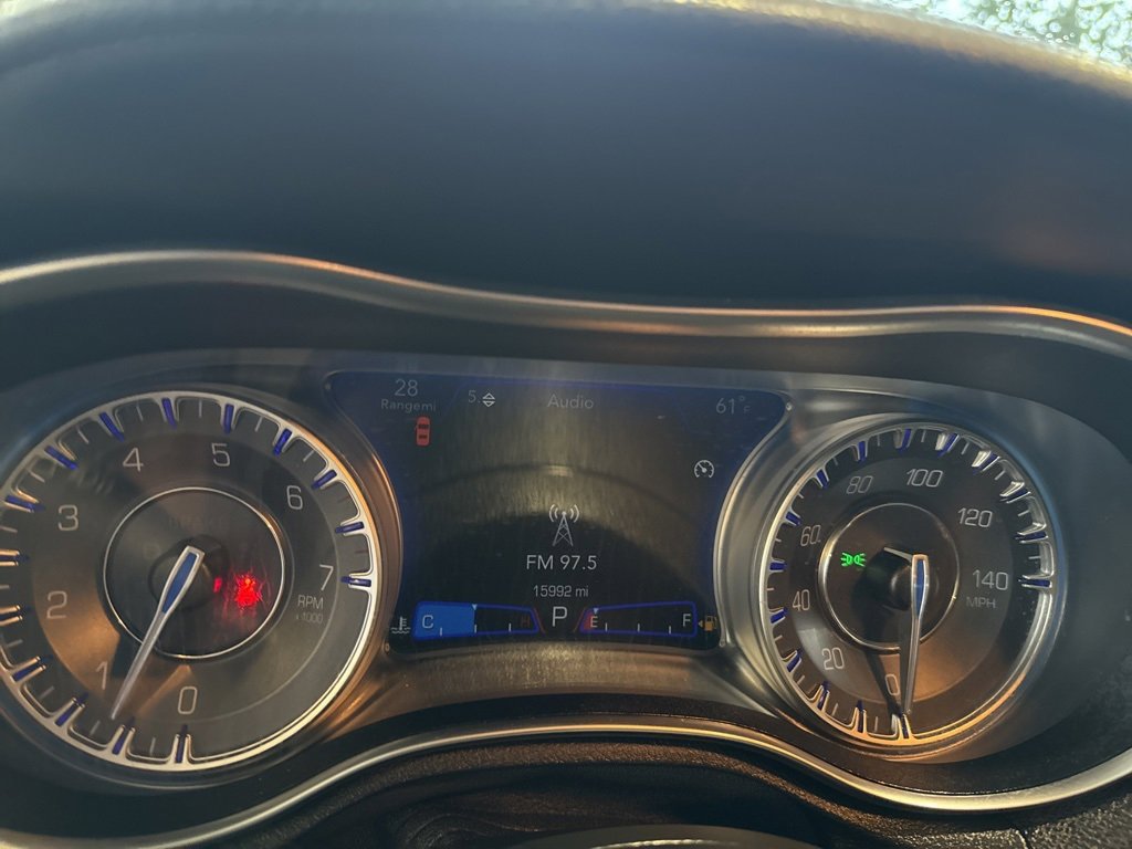 Certified 2023 Chrysler 300 Touring w/ Sport Appearance Package image 25