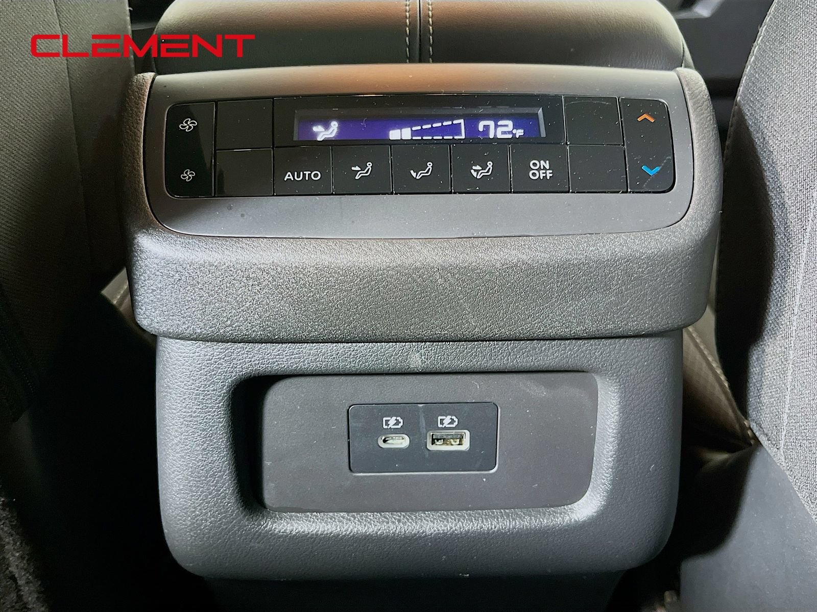 Used 2023 Nissan Pathfinder SV FWD image 32
