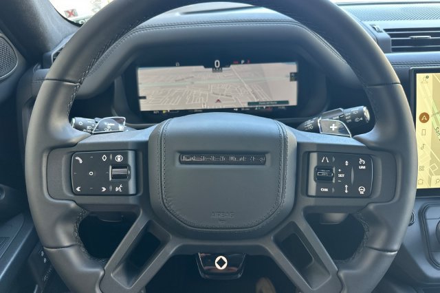 New 2026 Land Rover Defender 110 AWD/4WD image 23