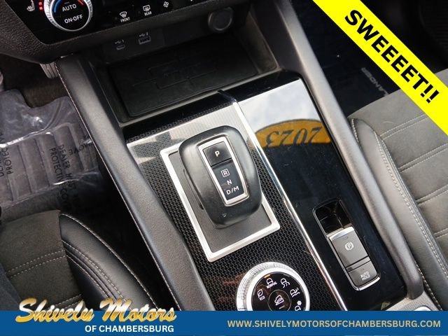 Used 2023 Mitsubishi Outlander SE Black Edition image 29