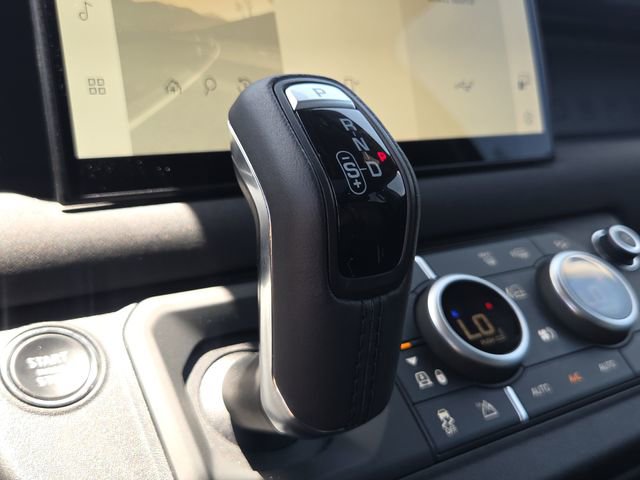 Used 2023 Land Rover Defender 130 X image 22