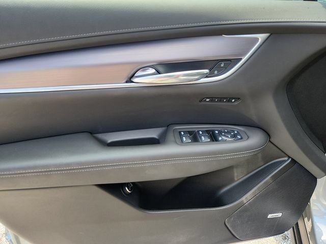 Certified 2024 Cadillac XT6 Luxury w/ LPO, Floor Liner Package AWD/4WD image 12
