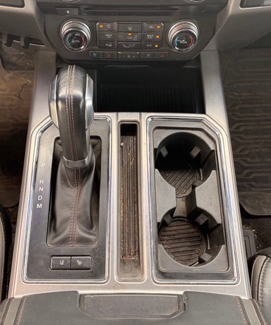 Used 2018 Ford F150 Platinum w/ Equipment Group 701A Luxury AWD/4WD image 20