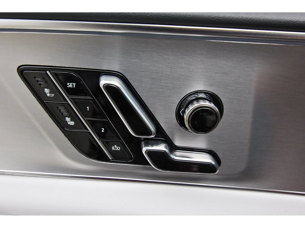New 2027 Cadillac Lyriq Luxury AWD/4WD image 22