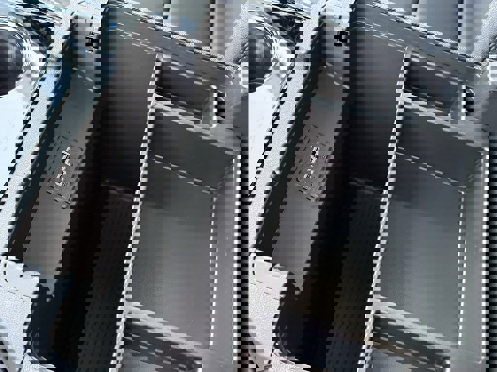 New 2026 Chevrolet Suburban LT w/ LPO, Dark Essentials Package image 29