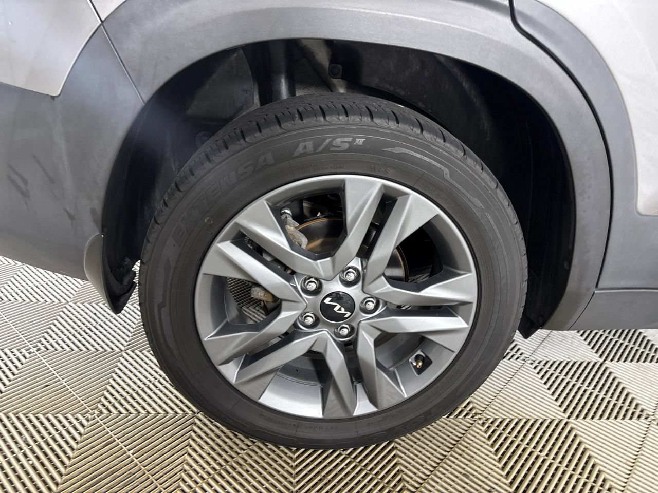 Used 2022 Kia Seltos S FWD image 29