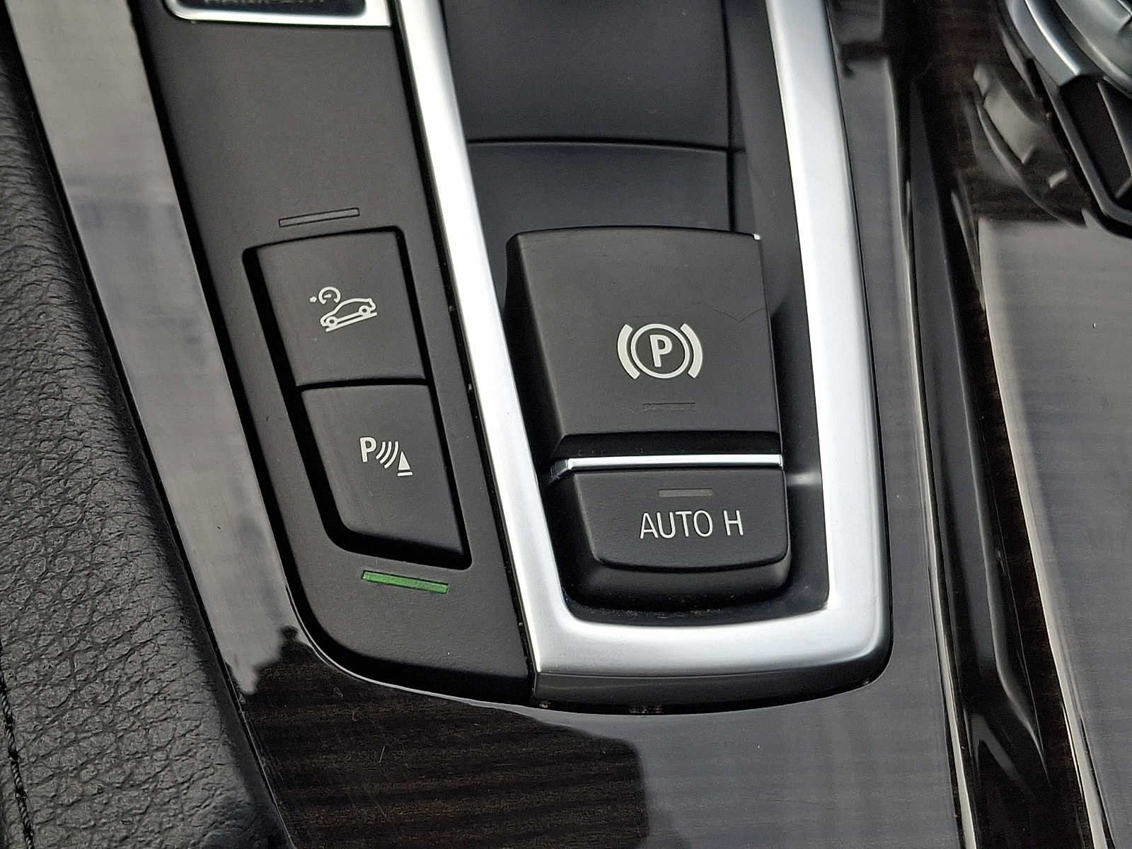 Used 2015 BMW 528i xDrive Sedan AWD/4WD image 23