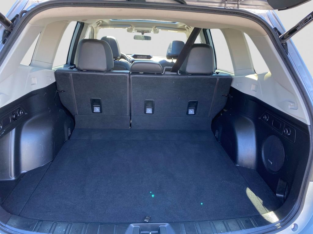 Used 2021 Subaru Forester Limited image 6