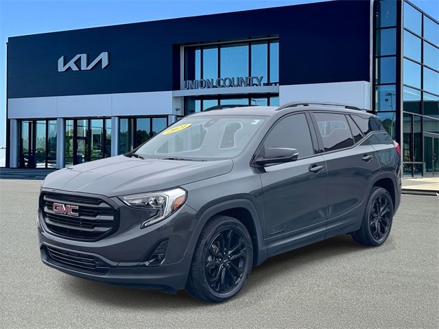 Used 2021 GMC Terrain SLT w/ Elevation Edition image 9