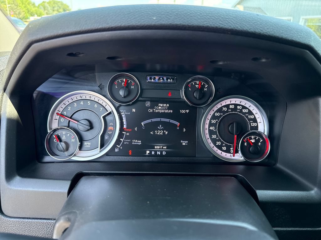 Used 2021 RAM 1500 Express w/ Wheel & Sound Group AWD/4WD image 16