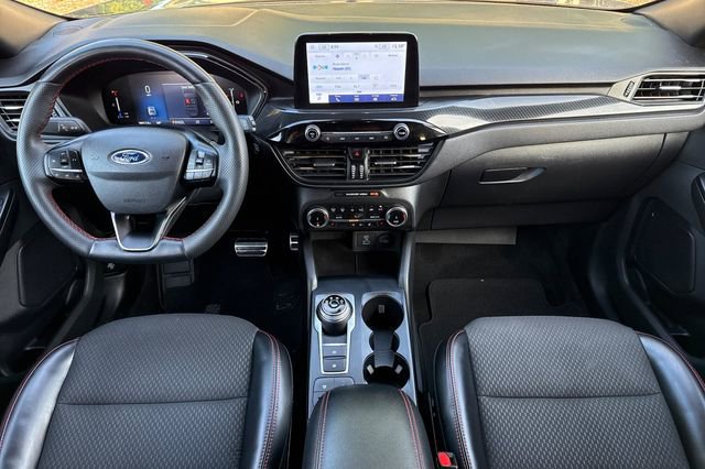 Used 2023 Ford Escape ST-Line image 17