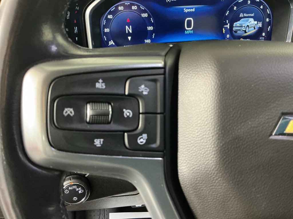 Used 2022 Chevrolet Silverado 1500 LT AWD/4WD image 20