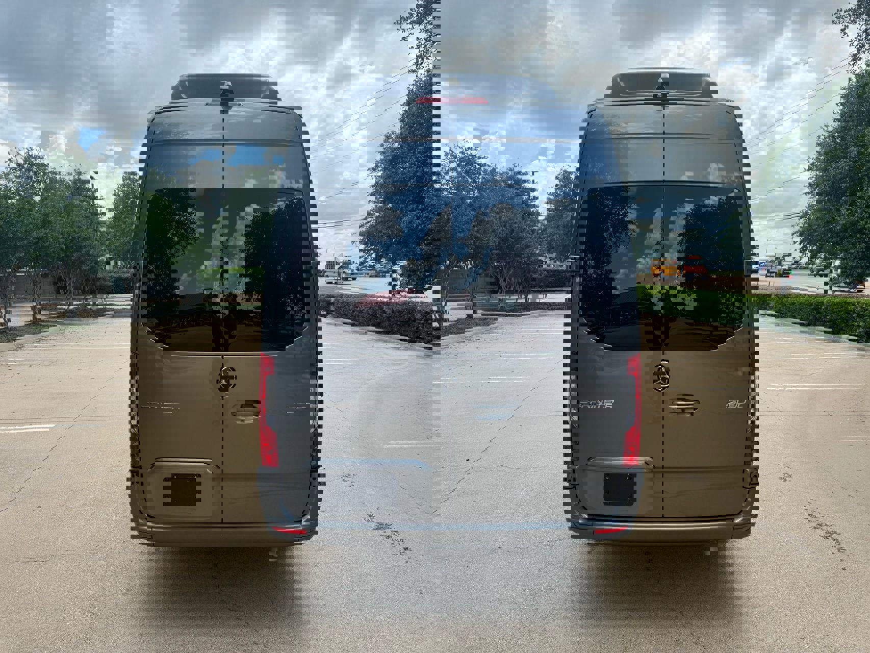 Used 2019 Mercedes-Benz Sprinter 2500 image 7