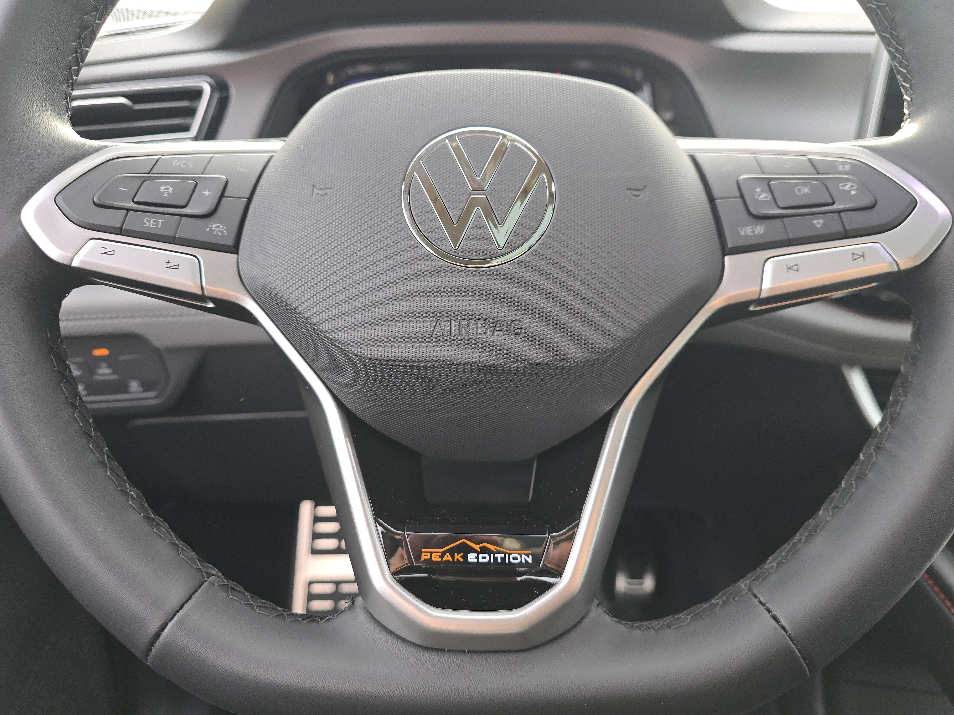 New 2026 Volkswagen Atlas Peak Edition image 22