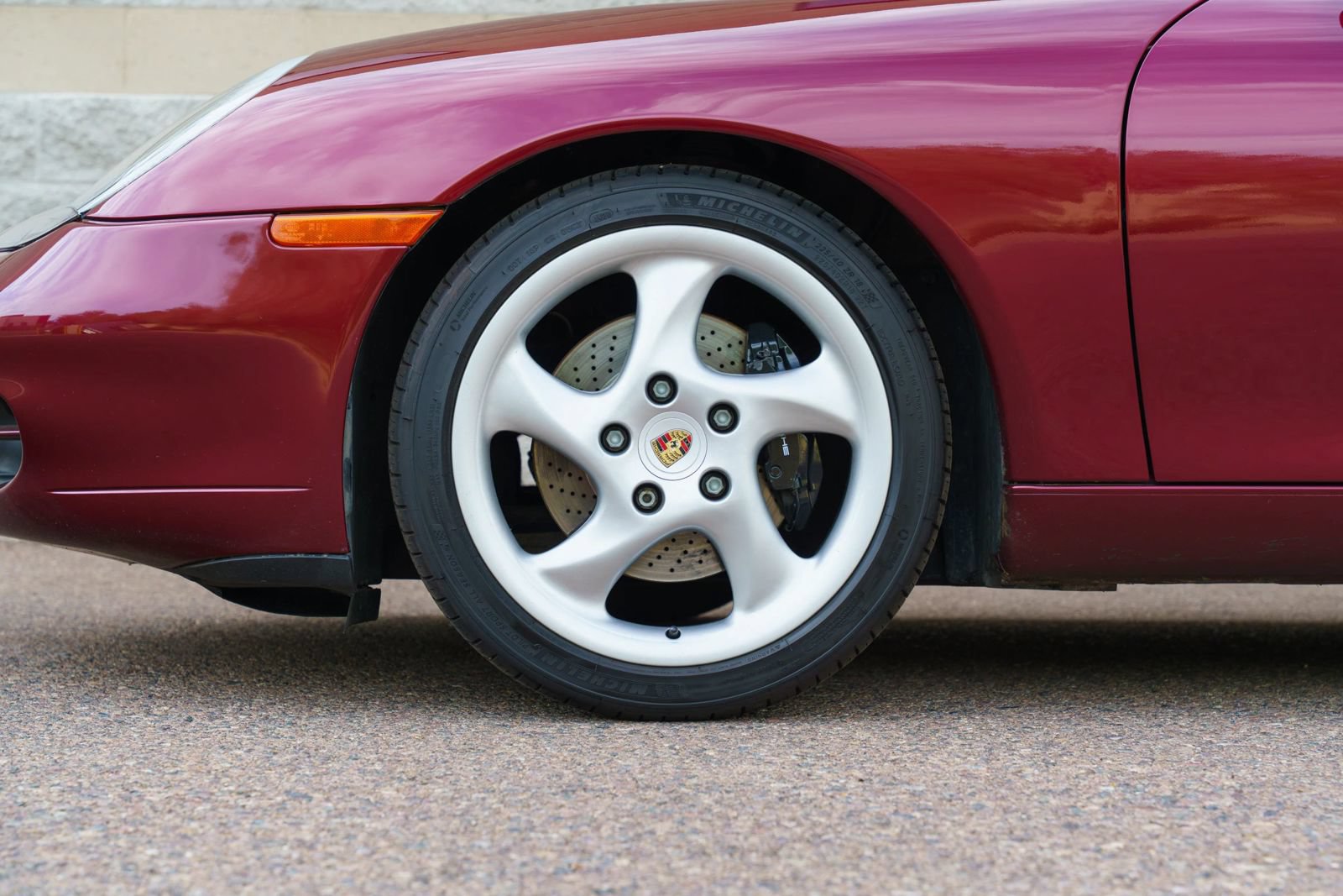 Used 2000 Porsche 911 Carrera image 31