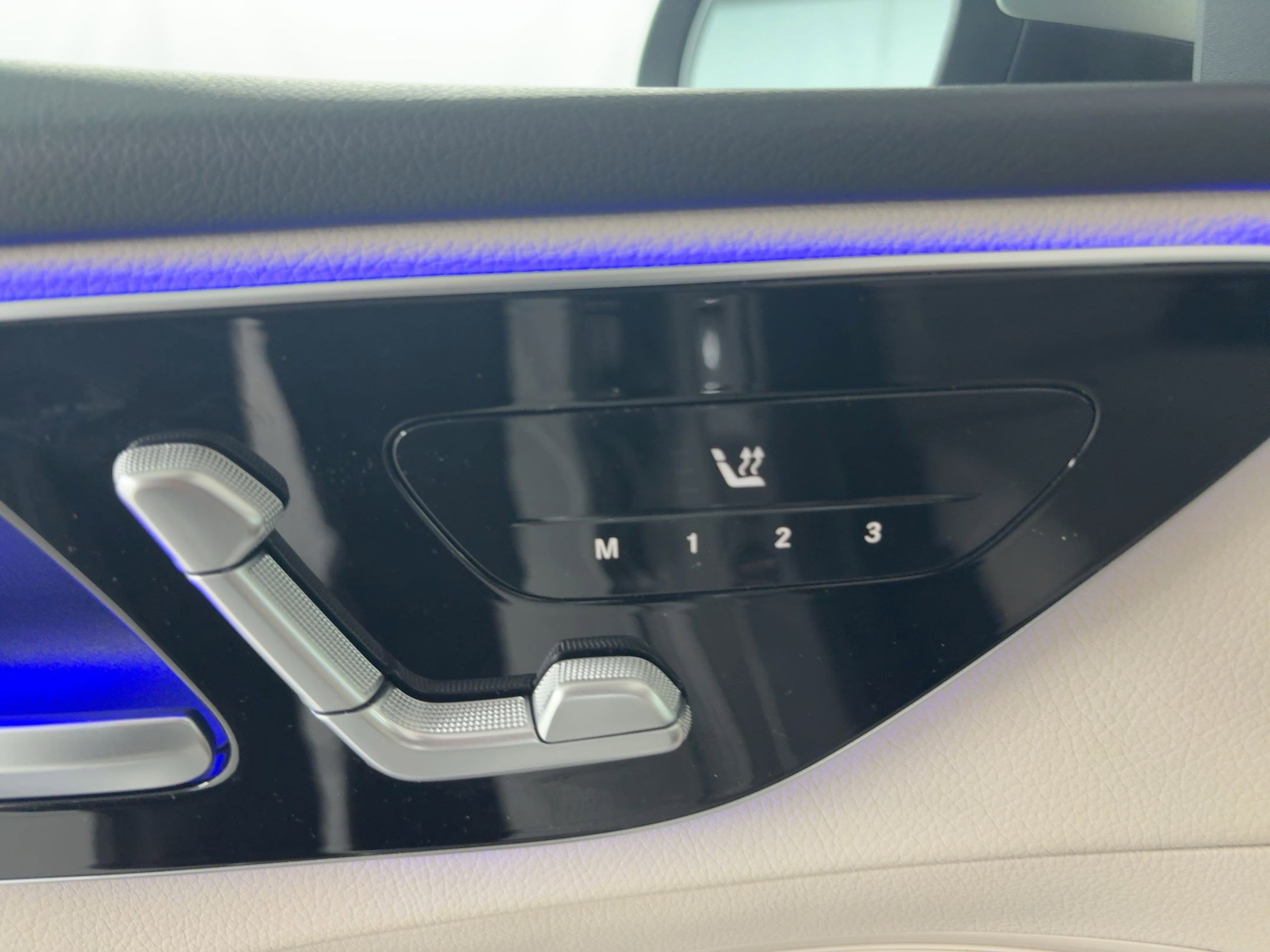 Certified 2023 Mercedes-Benz C 300 Sedan image 21