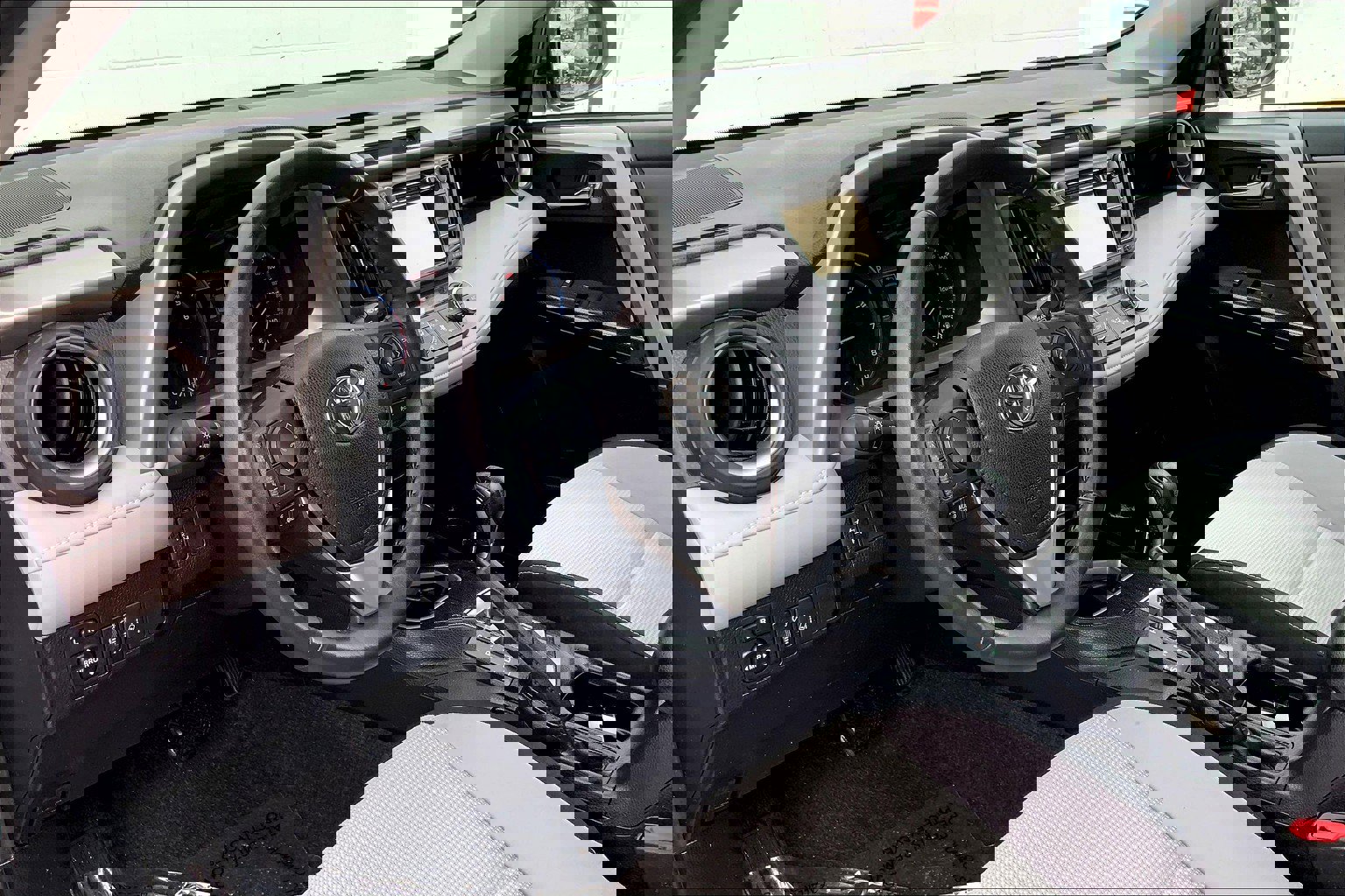 Used 2018 Toyota RAV4 Adventure w/ Plus Extra Value Package image 14